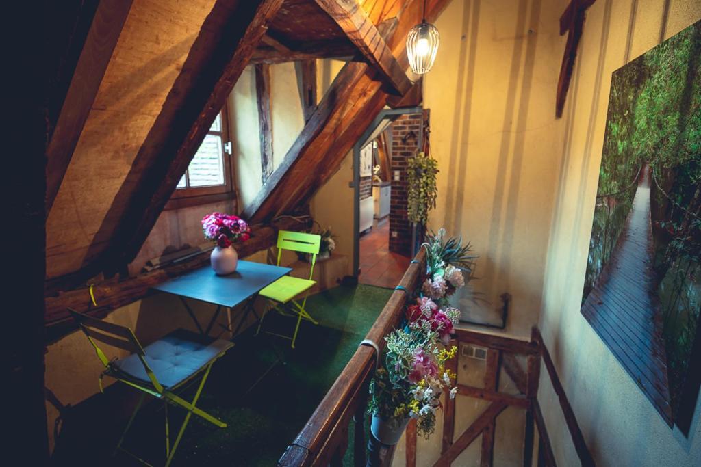 Appart Romantique Dans Hyper Centre Wifi Troyes Exterior photo